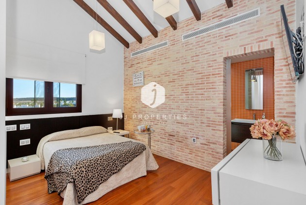 Segunda mano - Villa -
Algorfa - Inland