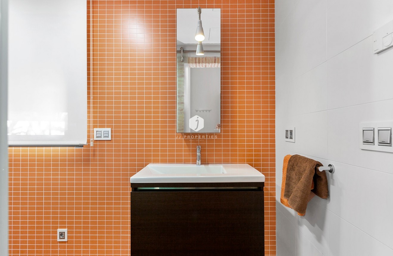 Segunda mano - Villa -
Algorfa - Inland