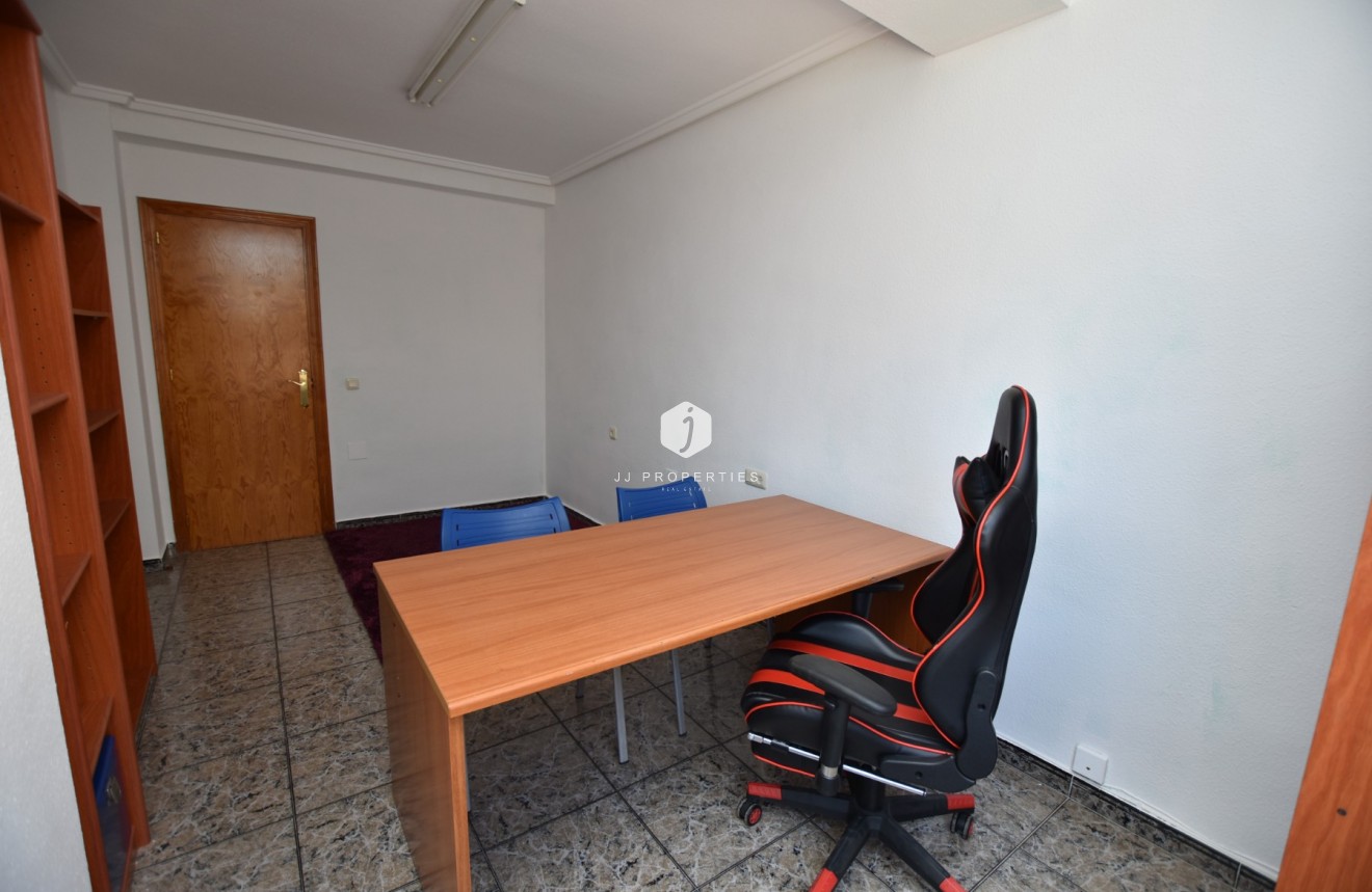 Segunda mano - Apartamento / piso -
Rojales - Inland