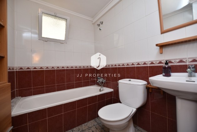 Segunda mano - Apartamento / piso -
Rojales - Inland