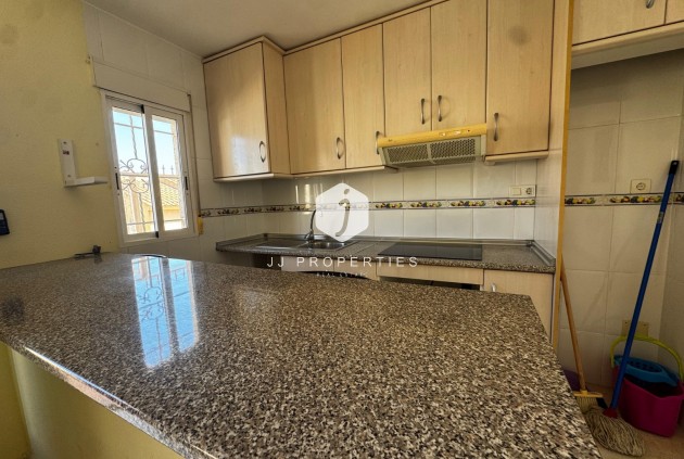 Segunda mano - Apartamento / piso -
San Miguel de Salinas - Inland