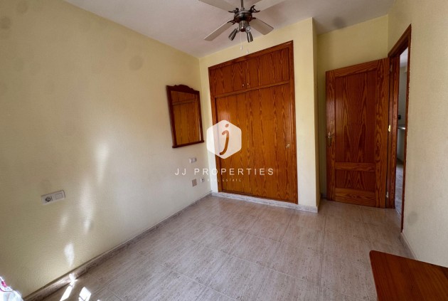 Segunda mano - Apartamento / piso -
San Miguel de Salinas - Inland