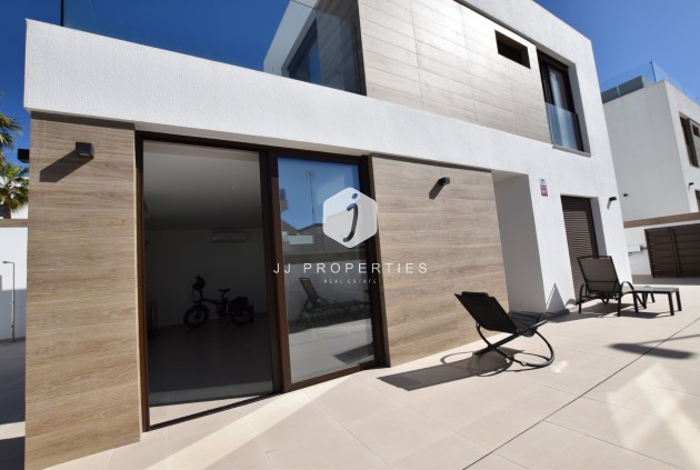D'occasion - Villa -
Benijofar - Costa Blanca