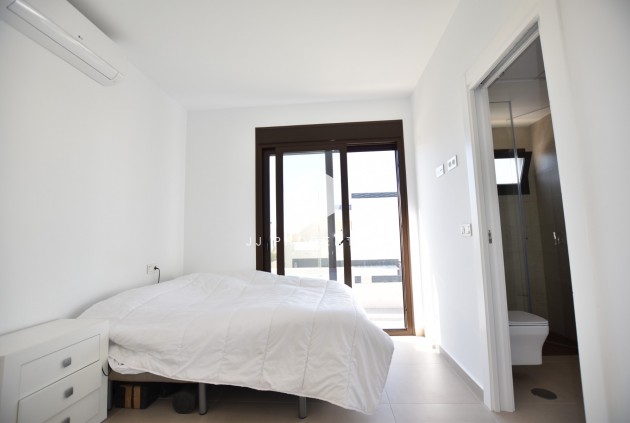 D'occasion - Villa -
Benijofar - Costa Blanca