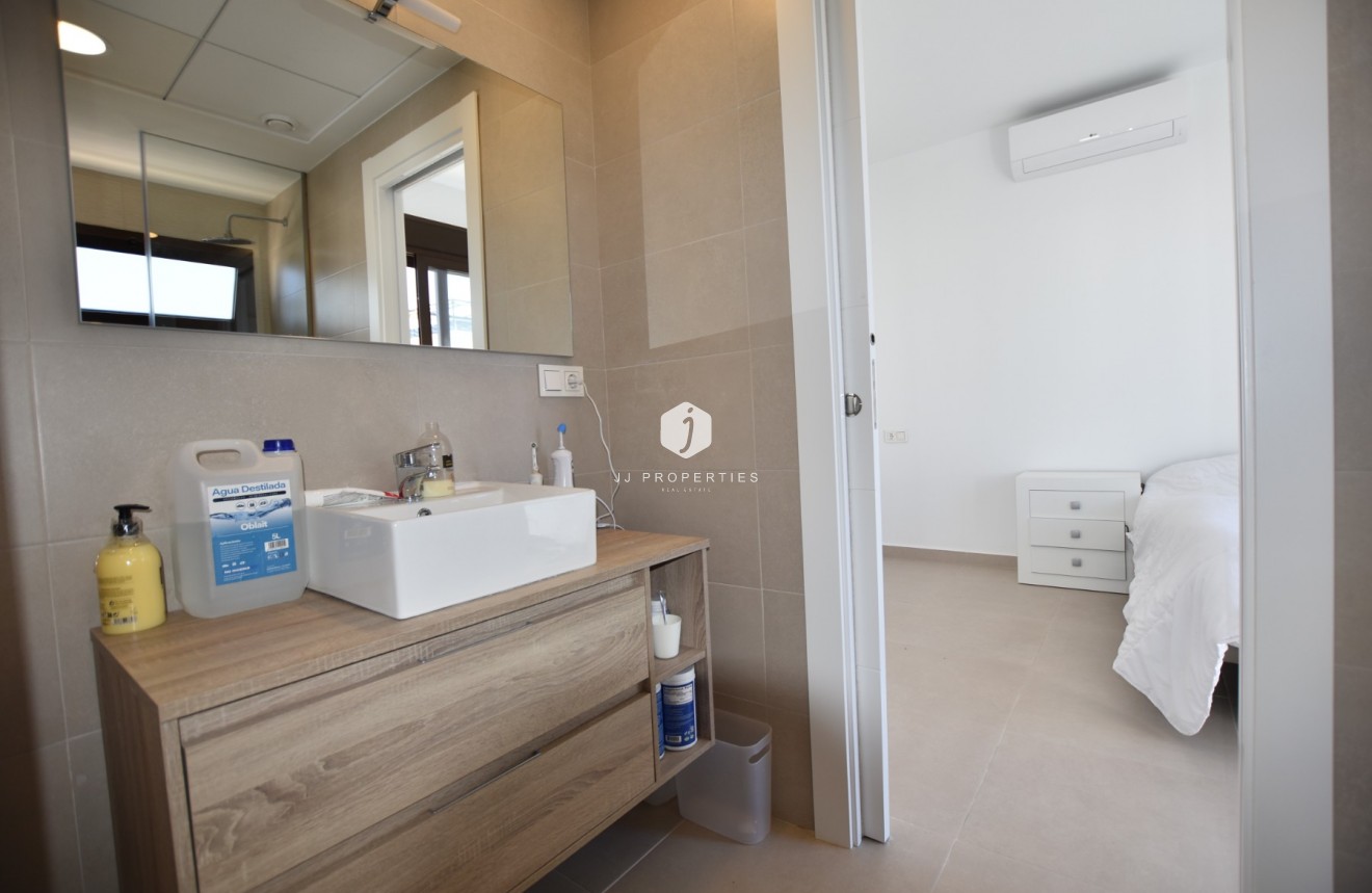 D'occasion - Villa -
Benijofar - Costa Blanca