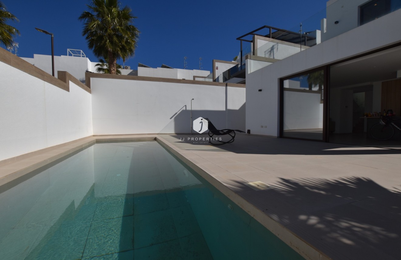 D'occasion - Villa -
Benijofar - Costa Blanca