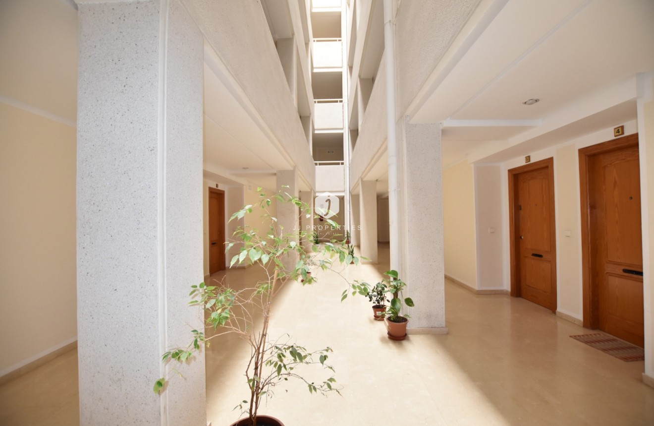 Segunda mano - Apartamento / piso -
Torrevieja - Costa Blanca