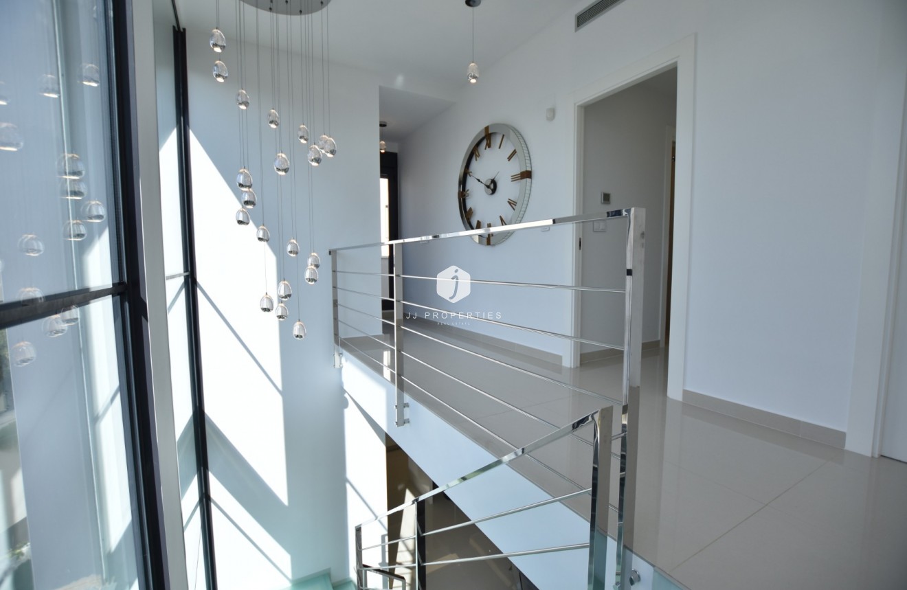 Segunda mano - Villa -
San Miguel de Salinas - Inland