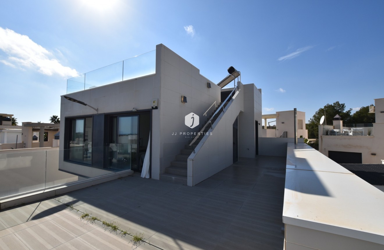 Segunda mano - Villa -
San Miguel de Salinas - Inland