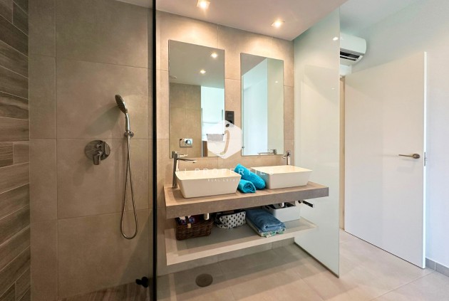 Segunda mano - Apartamento / piso -
Guardamar del Segura - Costa Blanca