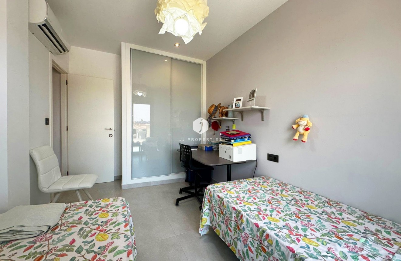 Segunda mano - Apartamento / piso -
Guardamar del Segura - Costa Blanca