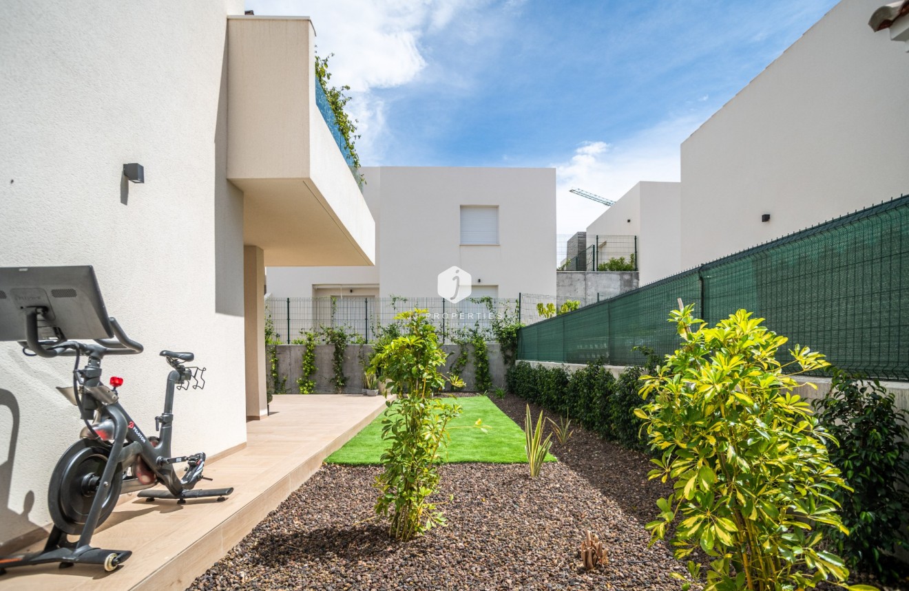 Segunda mano - Apartamento / piso -
Algorfa - Inland