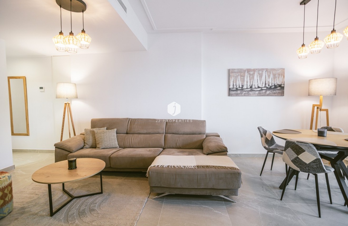 D'occasion - Appartement -
Torrevieja - Costa Blanca