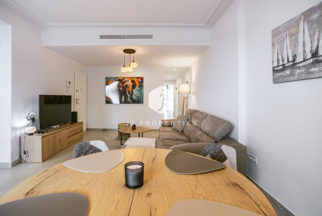 D'occasion - Appartement -
Torrevieja - Costa Blanca