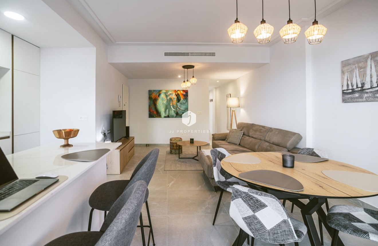 D'occasion - Appartement -
Torrevieja - Costa Blanca