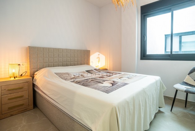 D'occasion - Appartement -
Torrevieja - Costa Blanca