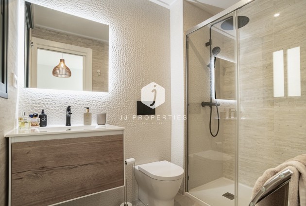 D'occasion - Appartement -
Torrevieja - Costa Blanca