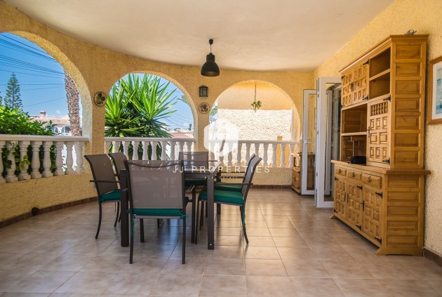 Segunda mano - Villa -
Torrevieja - Costa Blanca