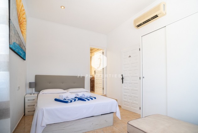 Segunda mano - Villa -
Torrevieja - Costa Blanca