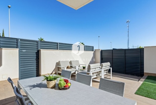 Tweedehands - Villa -
San Miguel de Salinas - Inland