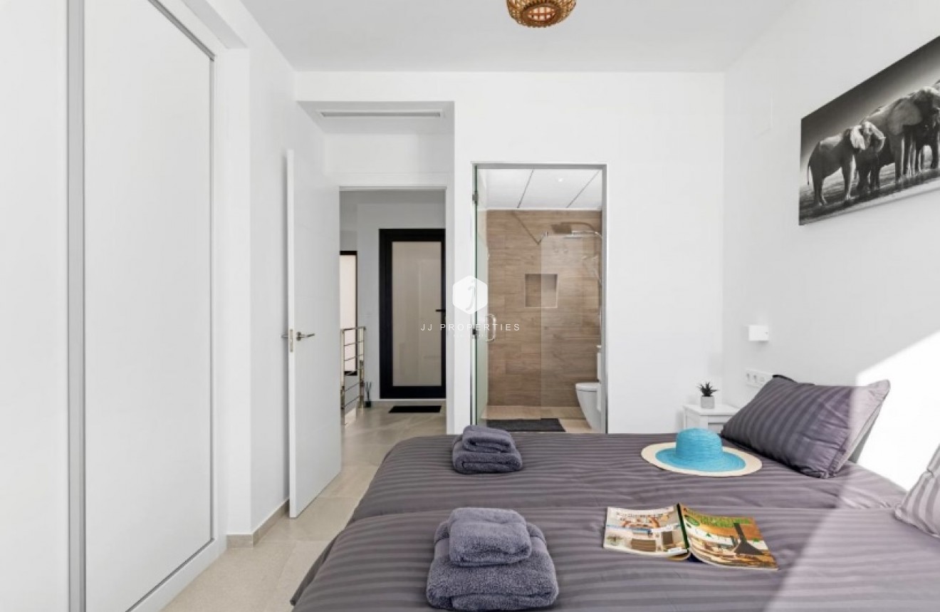 Tweedehands - Villa -
San Miguel de Salinas - Inland