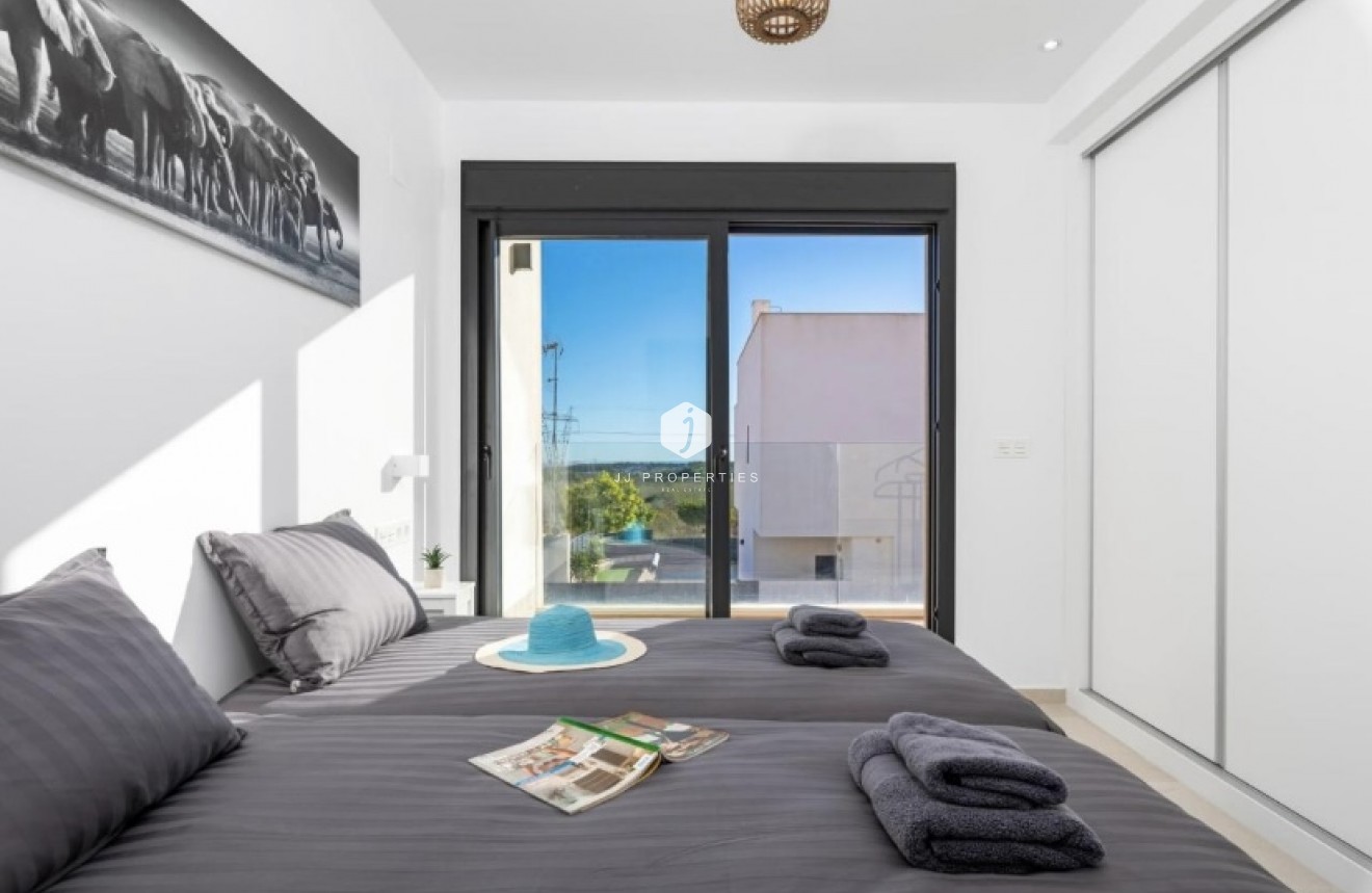 Tweedehands - Villa -
San Miguel de Salinas - Inland