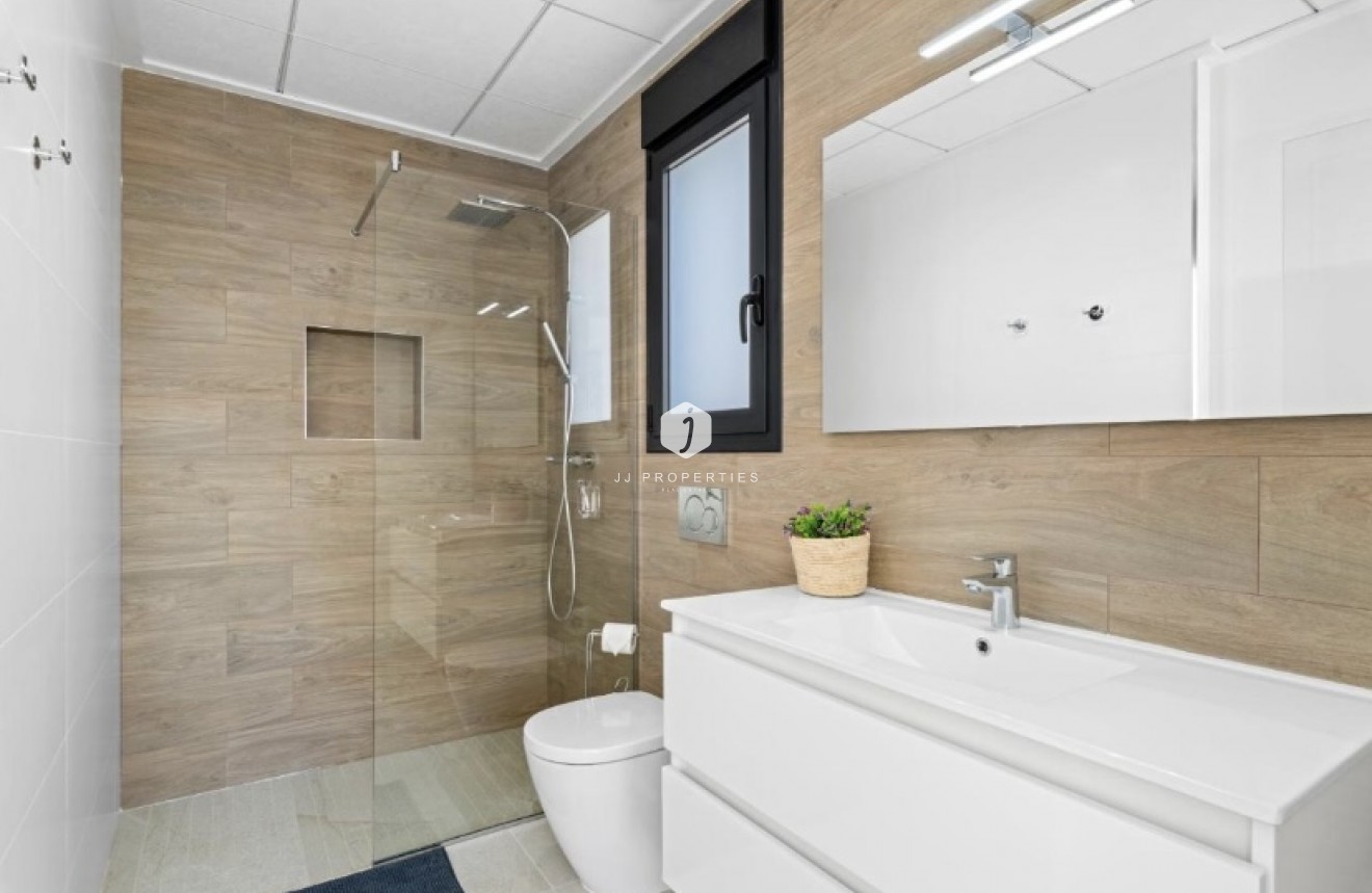 Tweedehands - Villa -
San Miguel de Salinas - Inland