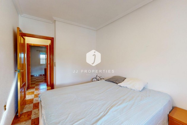 Aus zweiter Hand - Wohnung -
Orihuela Costa - La Zenia