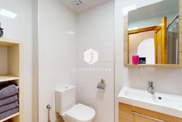 Aus zweiter Hand - Wohnung -
Orihuela Costa - La Zenia