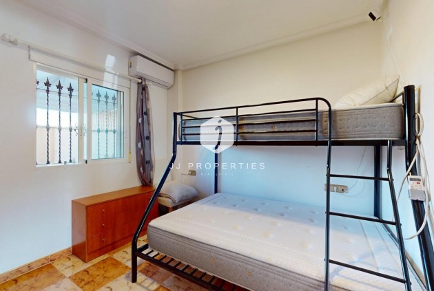 Aus zweiter Hand - Wohnung -
Orihuela Costa - La Zenia