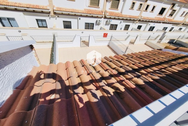 Segunda mano - Chalet -
San Miguel de Salinas - Inland