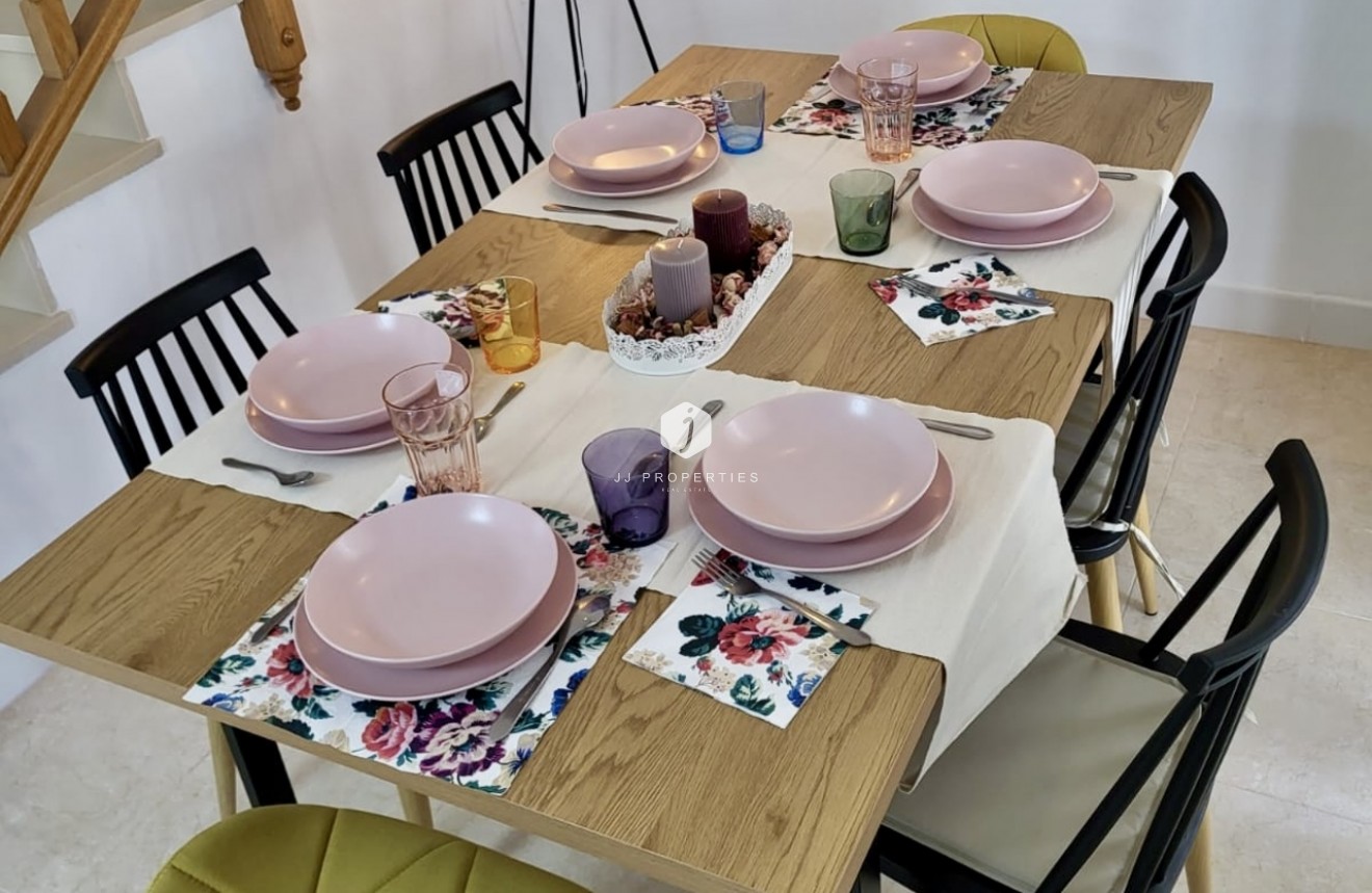 Segunda mano - Chalet -
San Miguel de Salinas - Inland