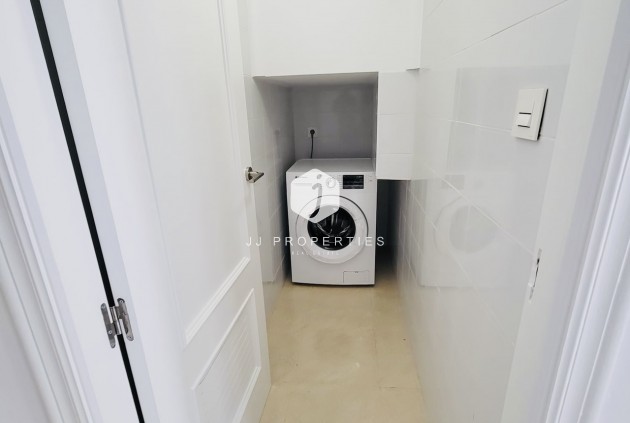 Segunda mano - Chalet -
San Miguel de Salinas - Inland