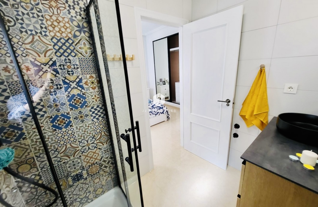 Segunda mano - Chalet -
San Miguel de Salinas - Inland