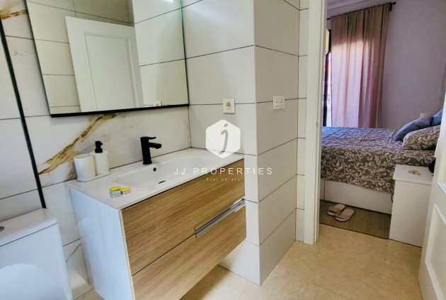 Segunda mano - Chalet -
San Miguel de Salinas - Inland