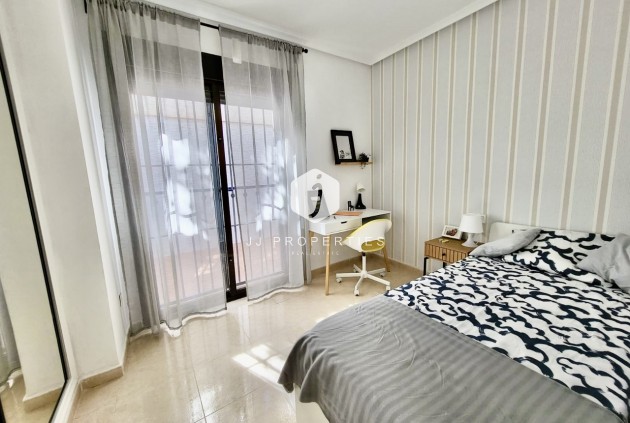 Segunda mano - Chalet -
San Miguel de Salinas - Inland