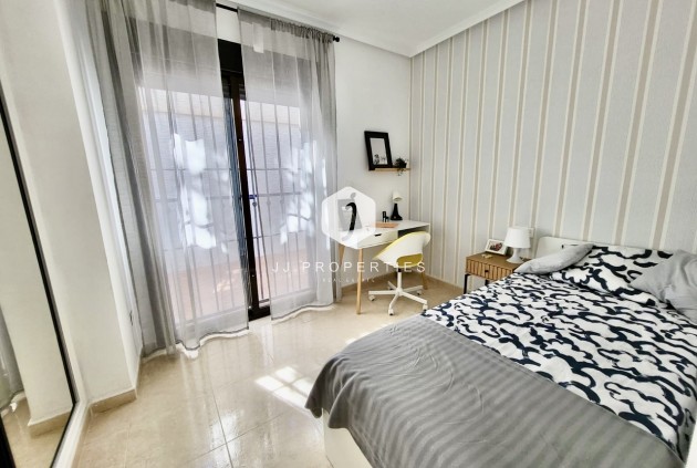 Segunda mano - Chalet -
San Miguel de Salinas - Inland