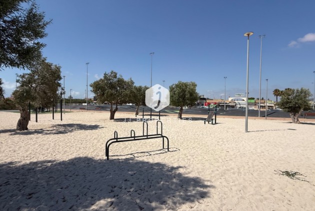 Segunda mano - Villa -
Torrevieja - Costa Blanca