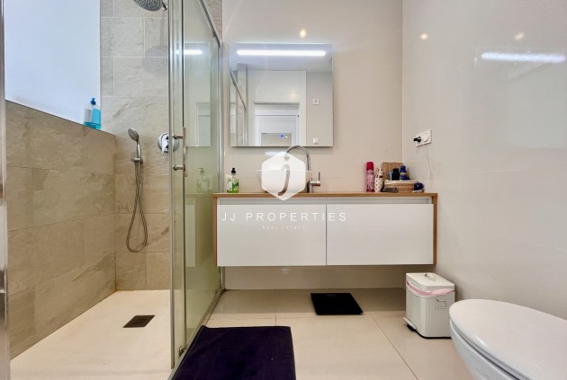 Segunda mano - Ático -
Los Dolses - Inland