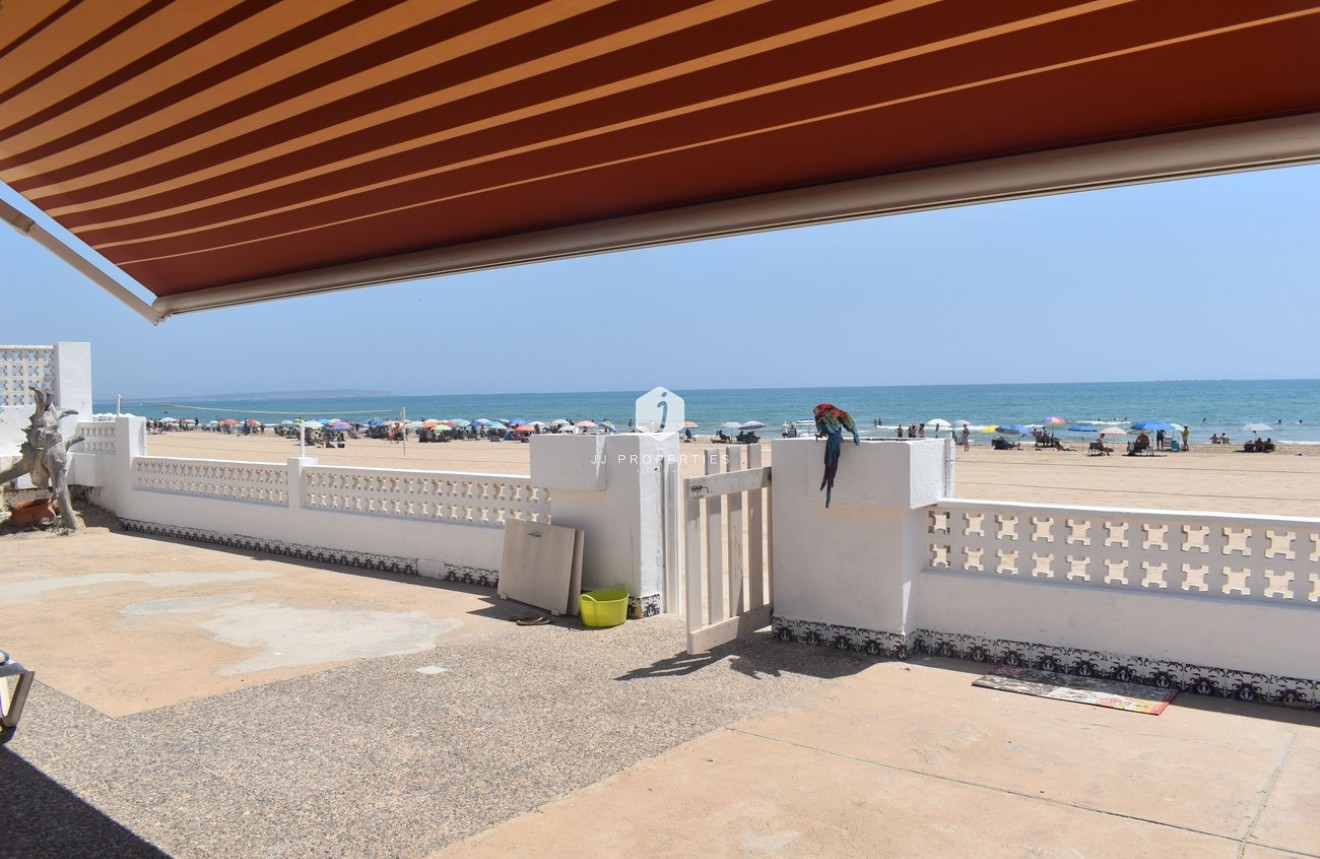 D'occasion - Villa -
Guardamar del Segura - Costa Blanca