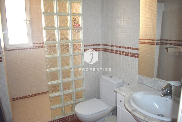 D'occasion - Villa -
Guardamar del Segura - Costa Blanca