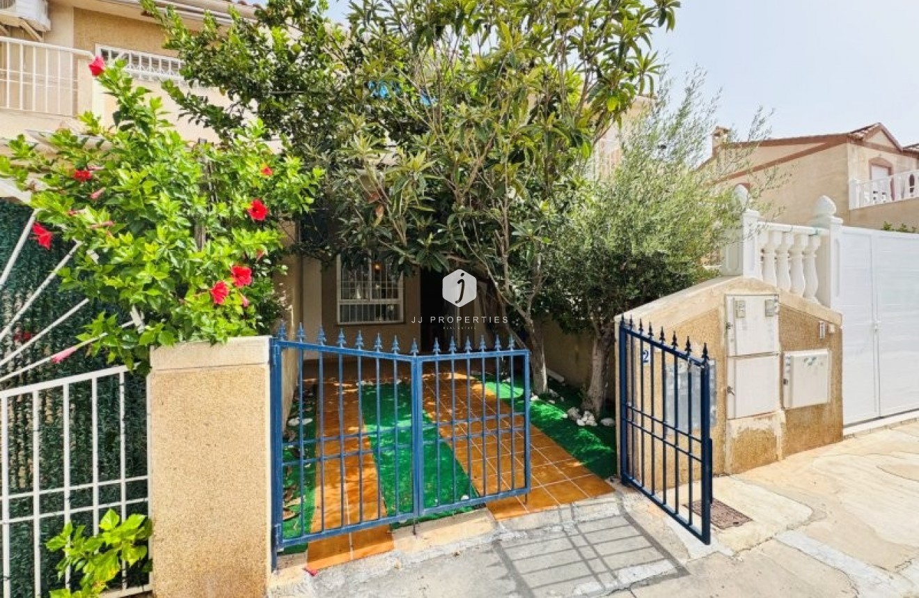 Segunda mano - Duplex -
Torrevieja - Costa Blanca