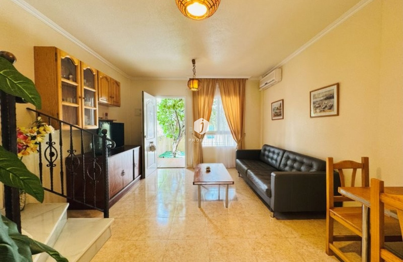 Segunda mano - Duplex -
Torrevieja - Costa Blanca