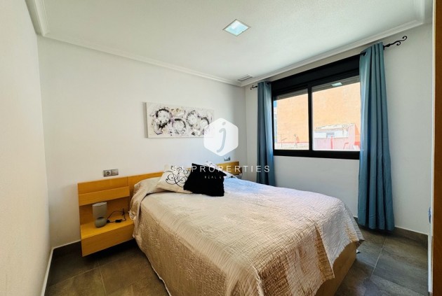 Segunda mano - Apartamento / piso -
La Mata - Costa Blanca