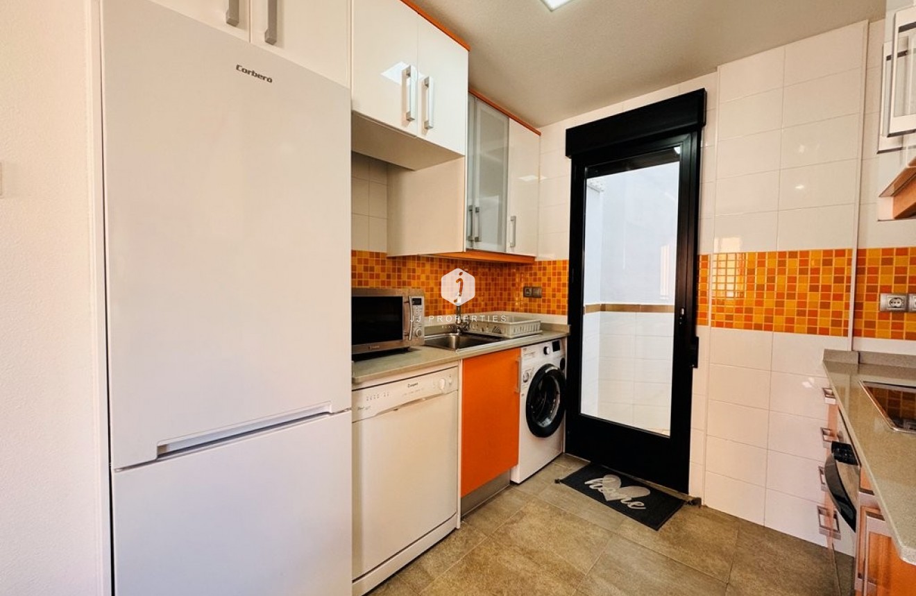 Segunda mano - Apartamento / piso -
La Mata - Costa Blanca