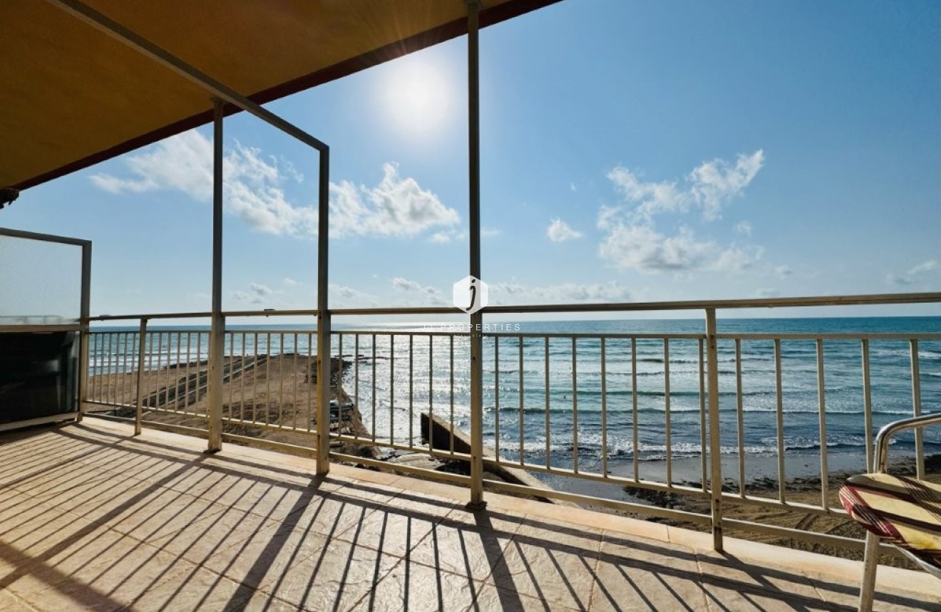 D'occasion - Appartement -
La Mata - Costa Blanca