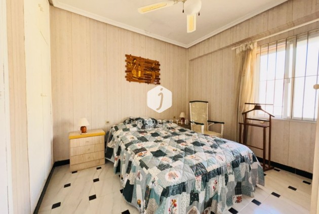 D'occasion - Appartement -
La Mata - Costa Blanca