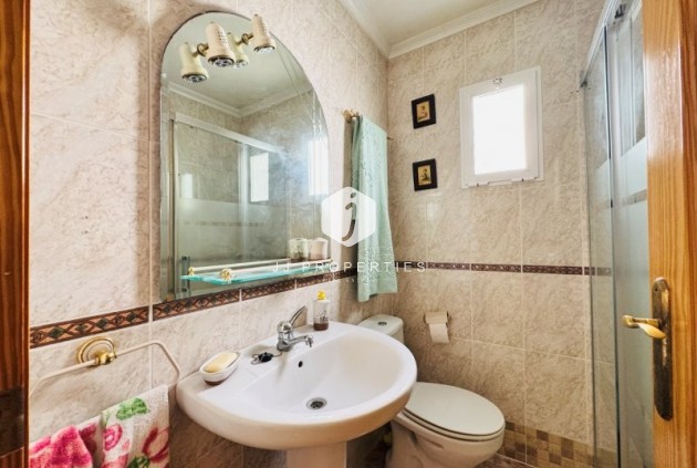 Aus zweiter Hand - Wohnung -
La Mata - Costa Blanca