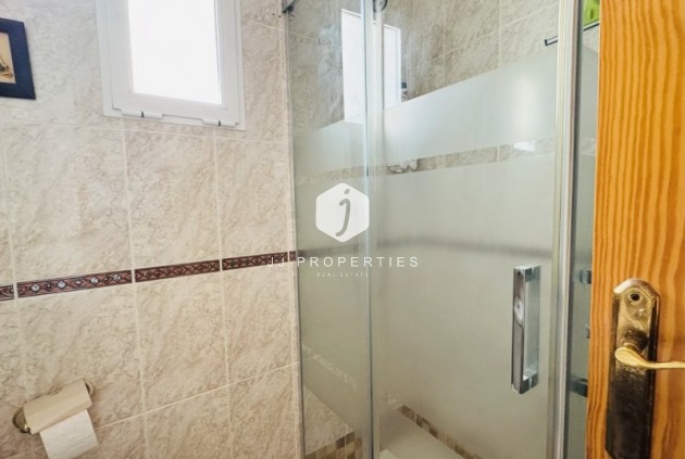 Aus zweiter Hand - Wohnung -
La Mata - Costa Blanca