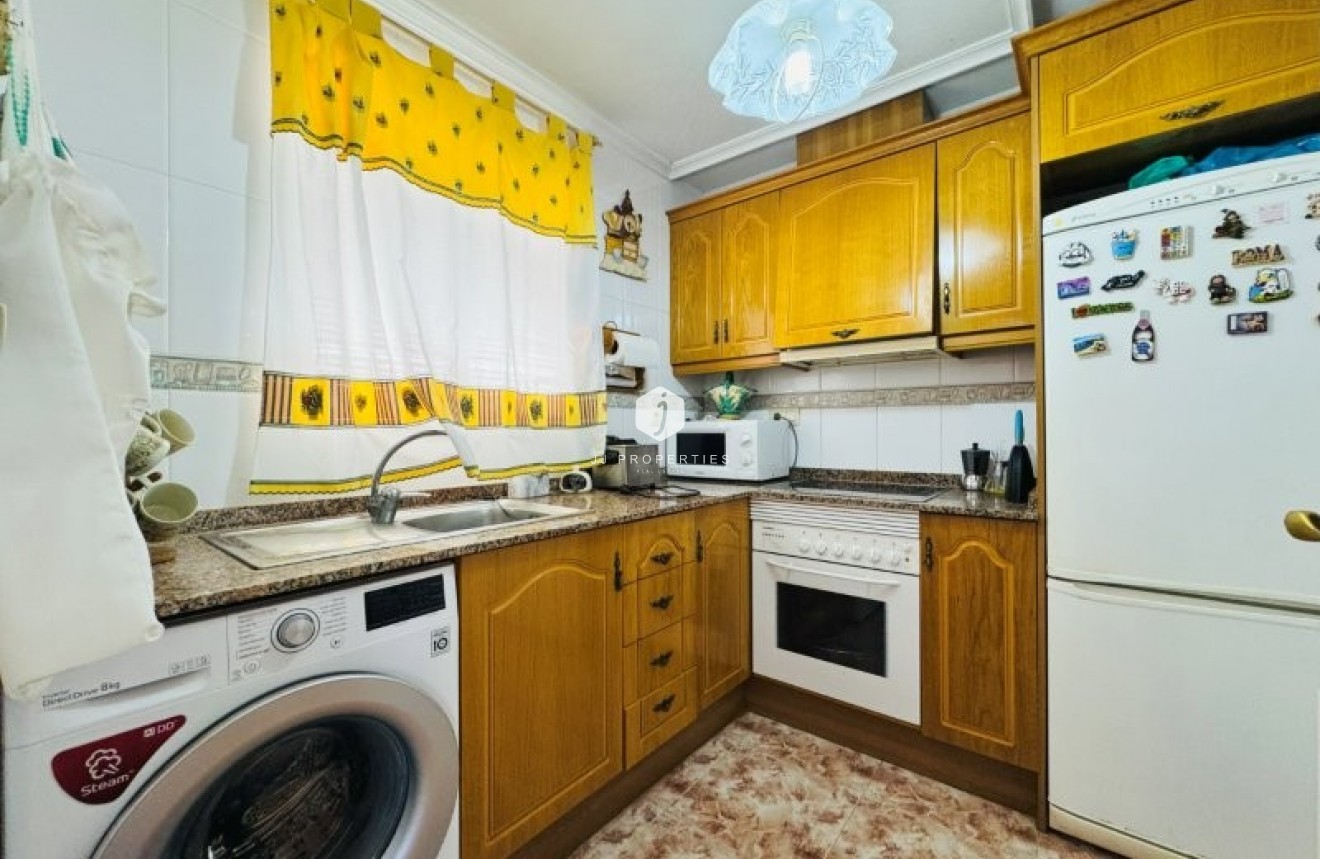 Aus zweiter Hand - Wohnung -
La Mata - Costa Blanca